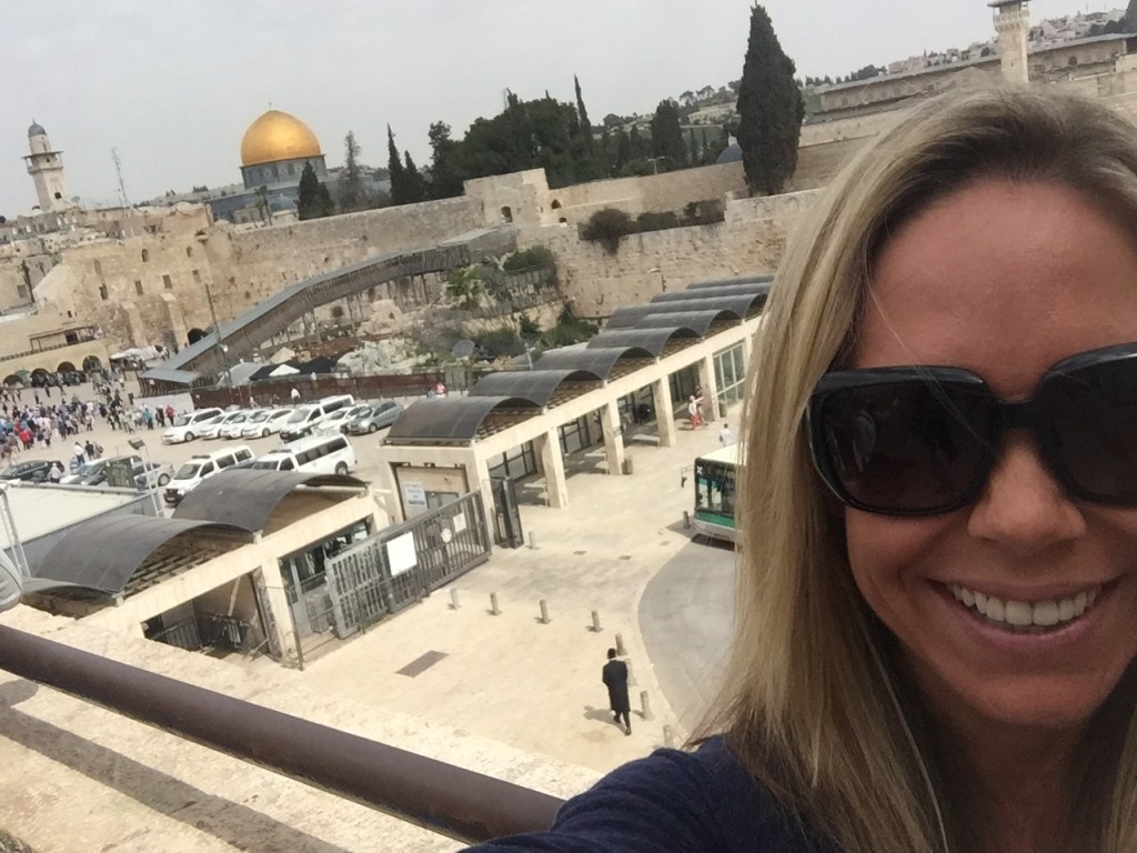 Traveling Through Israel selfie